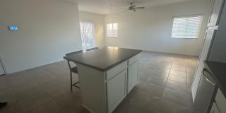 Charming 3 bedroom, 2.5 bath house! Gallery 19