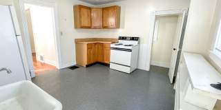 Quaint 2 Bedroom Home Gallery 11