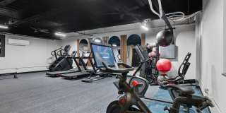 The 6Hundred Gallery 5