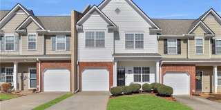 2369 Suwanee Pointe Drive Gallery 1