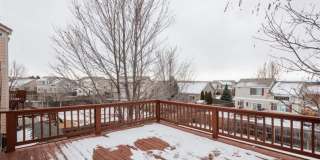 Spacious 5 BR House in Aurora Gallery 20