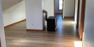 52 Forest St Gallery 5