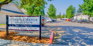 Windsor Manor Gallery 22