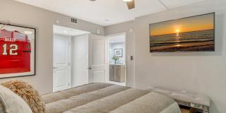 888 Boulevard of the Arts Gallery 29