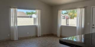 1016 W Manhatton Drive Gallery 8