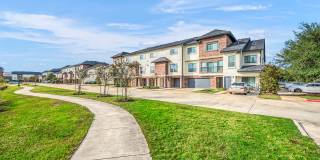 Townhomes at Lake Park Gallery 30