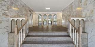 Westlake Apartments Gallery 35