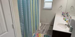 5 Bedroom home in Cul-de-sac Gallery 13
