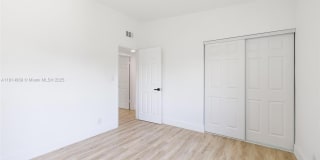 3105 Southwest 16th Street Gallery 7