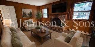 Spacious One Level Home with Den, Granite Kitchen Island, and 2 Car Carport Gallery 24