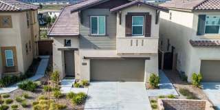 4br/2.5ba, Highly Upgraded Home Built in 2019! Gallery 1