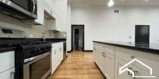 2842 West Augusta Ave. Gallery 7