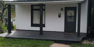 Duluth, MN - 4 bedroom - 1 bathroom - Close to UMD & CSS Duluth, MN - 4 bedroom - 1 bathroom - Close to UMD & CSS Gallery 1