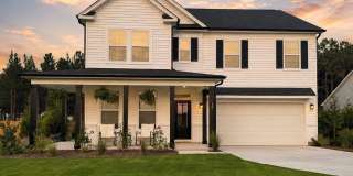 Spacious 4BR House in Lillington Gallery 1
