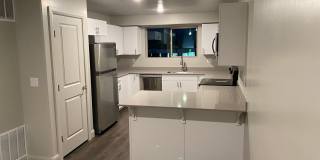Great 2 bed 1 bath condo with pool and pickleball courts Gallery 1