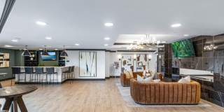 701 N HENRY Street Gallery 7