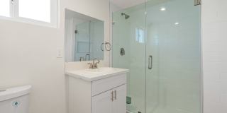 1622 Palm St - 2 Bedroom 2 Bath Fully Renovated: MOVE IN AVAILABLE NOW | July 1st, 2026 Units available Gallery 46