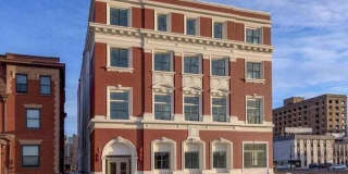 19 N River unit: 307 Gallery 1