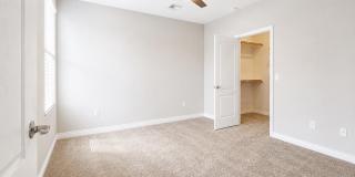 2425 W Bronco Butte Trail Gallery 11