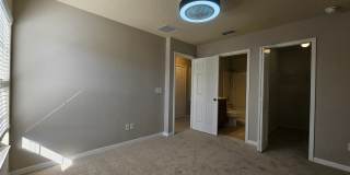 Seven Oaks 2/2.5 Townhouse Gallery 13