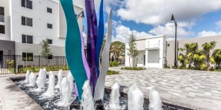 Metropolitan Gallery 10