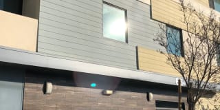 6844 WOODMAN AVE Gallery 1