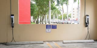 Country Club Towers Gallery 28