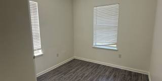 Maverick Apartments! Gallery 23