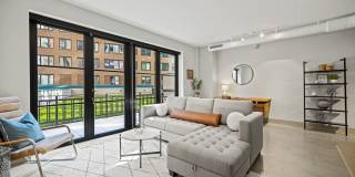 Logan Circle Condo | 1 Bed | 1 Bath | 885 Sf | Large Private Patio | 1 Garage Parking Space Gallery 1