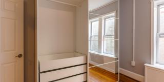 Classic 3 Bedroom Rowhome in Columbia Heights Gallery 50