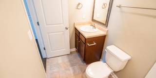 Beautiful 3 Bedroom 3 Bath Gallery 32