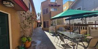 RENOVATED 2BD/1.5 BATH WITH PARKING, LAUNDRY, AND FULL H-VAC WITH MOVE IN SPECIAL!! Gallery 31