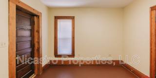 182 E Lane Avenue Gallery 19