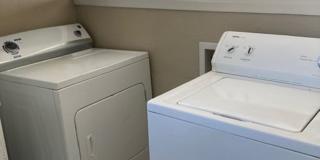 Cute 1 bed/1 bath Gallery 11