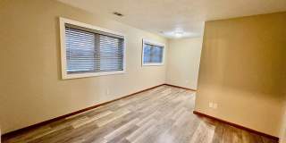 Available May 6th! Remodeled 1 bedroom unit Gallery 1