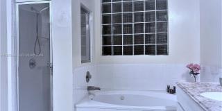 15840 SW 151st Ter Gallery 17