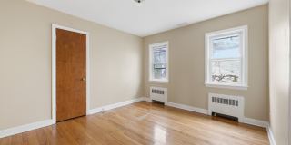 972 Capitol Avenue Gallery 14