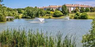 Lakeside Hills Apartments Gallery 35