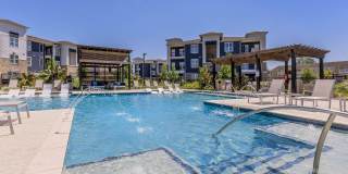 Windsor at Manhattan Gallery 83