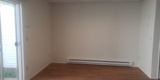 Spacious Townhouse with Two Car Garage! Spacious Townhouse with Two Car Garage! Gallery 11