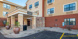 Peoria - North Gallery 6