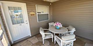 ANNUAL Lease – Turnkey 2+2 Patio Villa in the Desirable Village of Bonnybrook Gallery 4