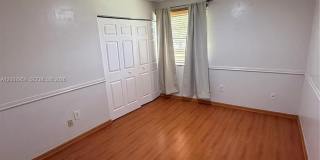 10661 SW 113th Pl Gallery 37