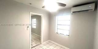 504 N 57th Ave Gallery 21