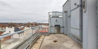 815 KING Street Gallery 20
