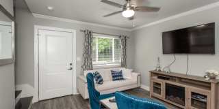 University Townhomes in Avondale Gallery 3