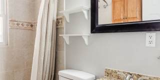 $0 DEPOSIT OPTION. 3BED/1BATH WITH ONE CAR GARAGE NEAR ANSCHUTZ MEDICAL CAMPUS Gallery 12