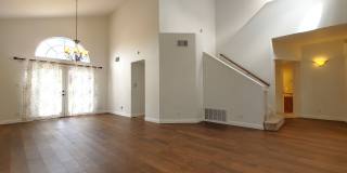 Beautiful 4 Bedroom 2.5 Bathroom House Located In The NE! Gallery 4