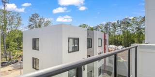 Luxury 3 Bed Townhome in Durham RTP Gallery 47