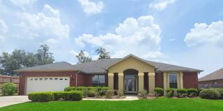 Luxurious 3Bed/3.5Ba Brick Home in an Established Neighborhood! *1/2 Off Security Deposit for Active-Duty Military!!* Gallery 1